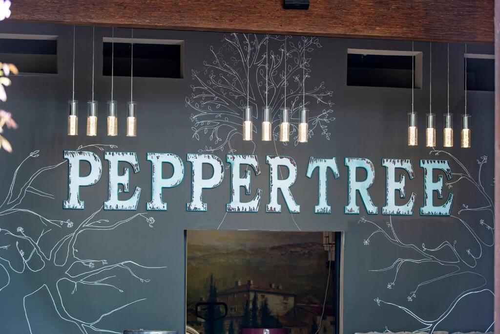Peppertree Canyon: A Luxury Urban Winery Estate Villa Santa Ana Exterior foto